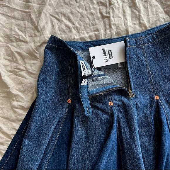 SALE💝 RE/DONE + Levi’s Reconstructed Flounce Skirt—NWT - Picture 8 of 8